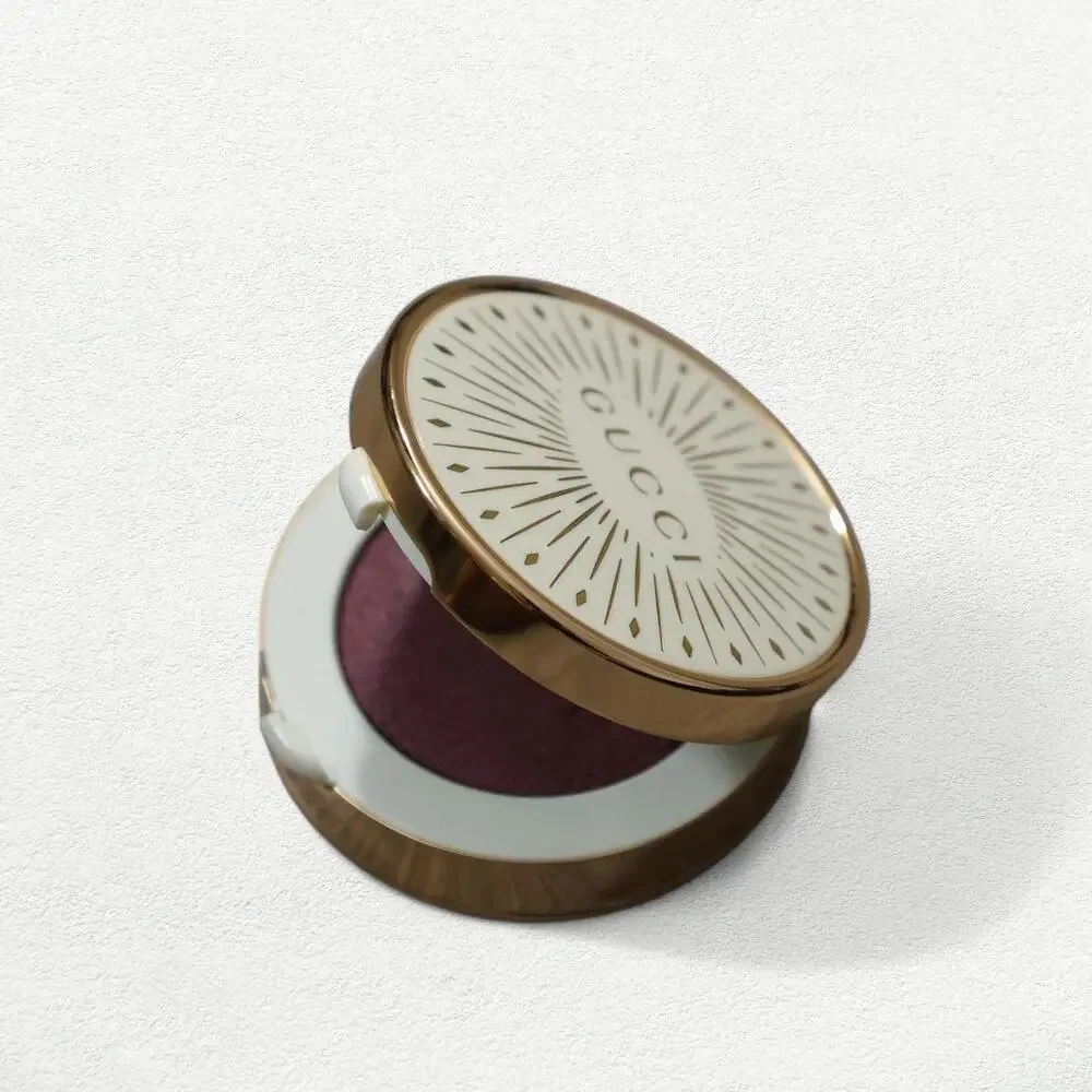 Gucci Glow Blush in 05 Soft Plum